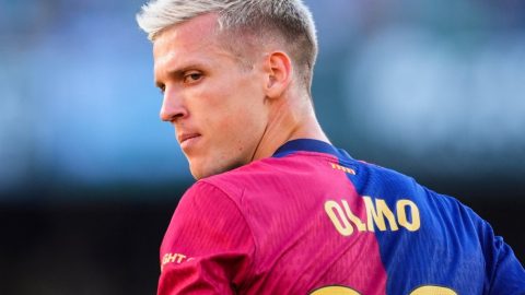 Bayern Munich Siapkan €80 Juta untuk Dani Olmo, Barcelona Dihadapkan pada Ancaman Transfer Januari