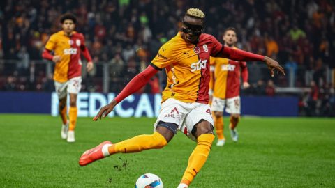 Victor Osimhen Kembali Tajam, Barcelona Waspadai Ancaman Galatasaray di Liga Champions