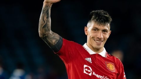 Lisandro Martinez Kritik Manajemen Manchester United Usai Start Terburuk dalam 40 Tahun