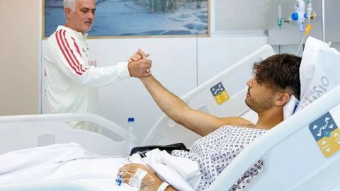 Jose Mourinho Jenguk Raul Asencio di Rumah Sakit Usai Operasi, Real Madrid Tunggu Proses Pemulihan